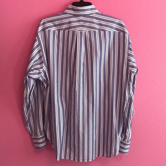 3/$20 🦋 Tommy Hilfiger Striped Button Down Shirt - Picture 5 of 7